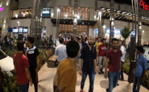 Urfa'da bir alışveriş merkezinde çıkan kavga korkuttu