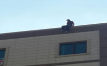 Urfa'da bunalıma giren genç kız intihar kalkıştı