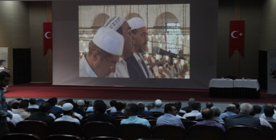 Urfa'da 'Camiler Ve Din Hizmetine Adanmış Ömürler' Konulu Konferans