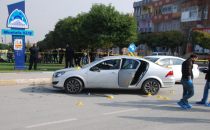 Urfa'da çıkan kavgada otobüsü camına mermi isabet etti