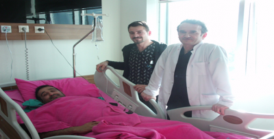 Urfa'da İlk Kez Kemik Tümörü Ameliyatı Yapıldı 