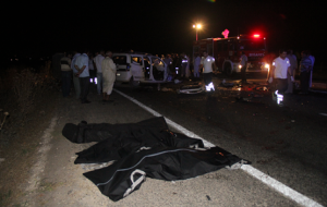 Urfa'da İmsak saatinde feci kaza 4 ölü
