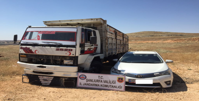 Urfa'da Kaçan Araçta Kaçak Akaryakıt Ele Geçirildi