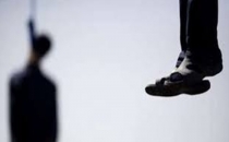 Urfa'da kadın kendini astı