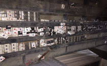 Urfa'da kamyon kasasına gizlenmiş kaçak sigara yakalandı