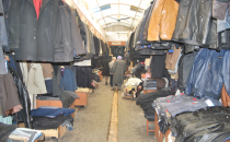 Urfa'da kışlık giyeceklere görücüye çıktı