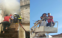 Urfa'da mahsur kalan kadını itfaiye kurtardı