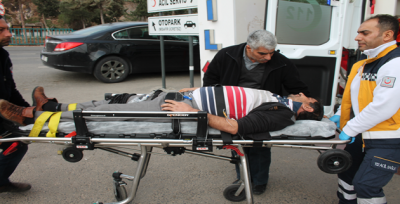 Urfa'da otomobil ile tır sürücüsü arasında yol vere kavgası, 1 yaralı