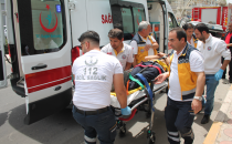 Urfa'da Otomobil Takla Attı, 2 Yaralı