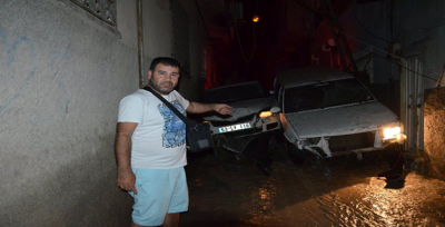 Urfa'da sel etkili oldu