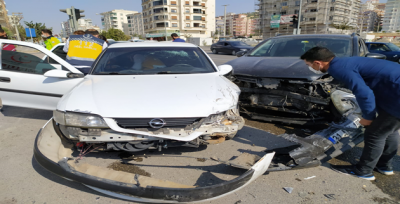 Urfa'da trafik kazası, 3 yaralı