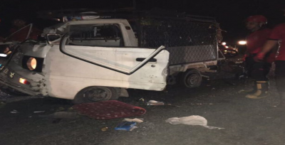 Urfa'da traktör otomobil ile çarpıştı, 1 ölü 1 1 yaralı