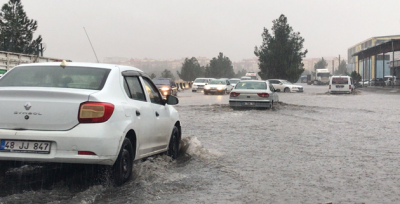 Urfa'da Yağmur Etkili Oldu