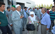 Urfa'dan ilk hacı kafilesi Medine'ye uçtu