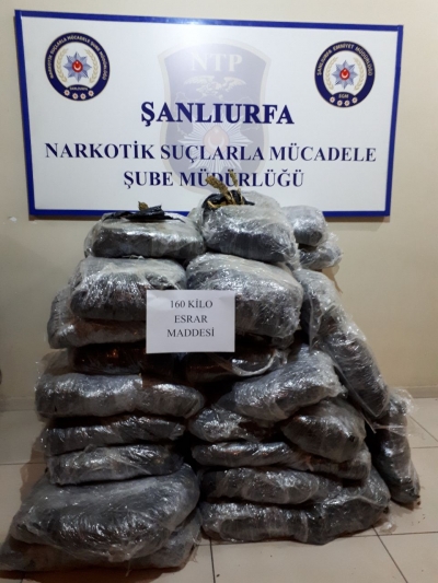 Urfa'daUrfa'da 160 kilo esrar ele geçirildi