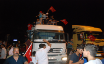 Urfalılar topçu meydanında mevlit okuttu