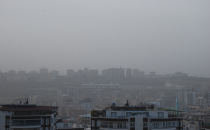 Urfa'yı saran toz bulutu hayatı olumsuz etkiledi