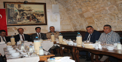 Vali Erin, 'Demokratik, şeffaf ve özgür bir  seçim için tedbir alacağız'