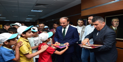 Vali Erin Derikli Öğrencileri Ağırladı