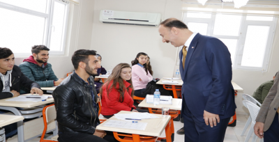 Vali Erin, Öğrencileri Başarıya Motive Etti