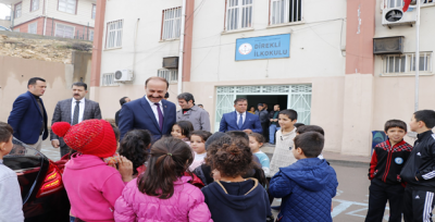 Vali Erin, Okulları Temizlik Konusunda Uyardı