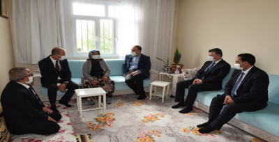 Vali Erin, Şehit Ailelerini ve Görev Başındaki Polisleri Ziyaret Etti