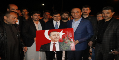 Vali Erin, Suriyeli mültecilerle bir araya geldi