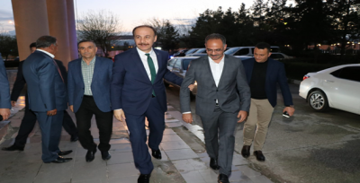 Vali Erin'den Mehmet Kuş'a Hayırlı Olsun Ziyareti