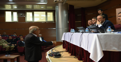 Vali, Kaymakam ve Belediye Başkanı Muhtarları Dinledi