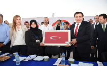 Vali Küçük "Milletimiz Devletiyle Ne Kadar Gurur Duysa Azdır"