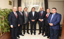 Vali Küçük Romanya'daki Türk İşadamlarıyla Buluştu