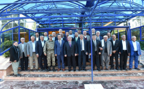 Vali Tuna, aşiret liderleriyle bir araya geldi