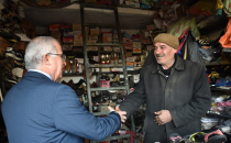 Vali Tuna Bozova esnafını ziyaret etti