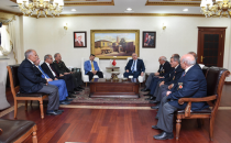 Vali Tuna "Davamız İnsanlık Davası"