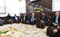 Vali Tuna, Farklılıklarımızı Bir Kenara Bırakıp Kenetleneceğiz