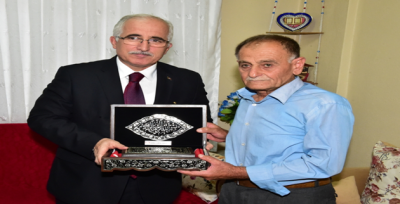 Vali Tuna, İftarda Şehit Ailesine Konuk Oldu