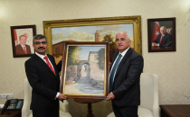 Vali Tuna SGK Başkanını Kabul Etti