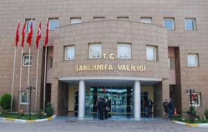 Valilikten bayrak açıklaması