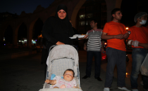 Vatandaşlar iftarlarını Meydanda  açtı