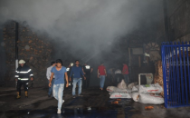 Yangın 3 saatte kontrol altına alınabildi