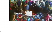 Yankesici kadın kameraya yakalandı