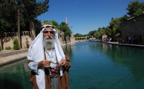 Yapımcılar Doğu'dan çekildi