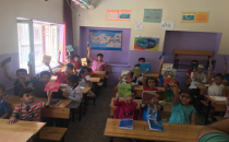 Yenişehir Gençlik Merkezinden Suriyeli öğrencilere kırtasiye yardımı