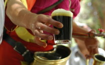 Yerli kola caddelerde satılmaya başlandı