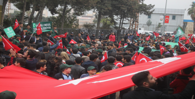 "Yeşilaycı Gençler Şehitler İçin Yürüyor"