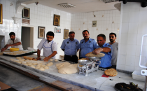 Zabıta fırınları denetledi